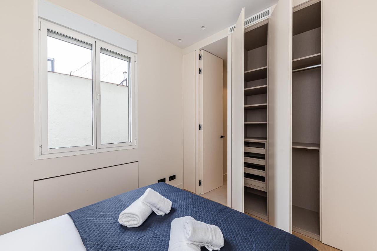 Waou Puerta Del Sol VI - Alquiler Corta Duracion Appartement Madrid Buitenkant foto